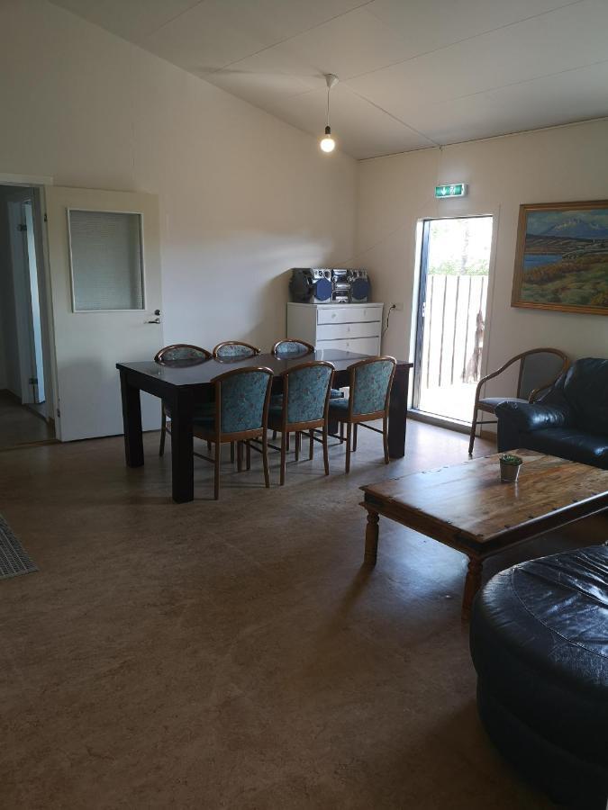 Nonsteinn Guesthouse Arnes  Exterior photo