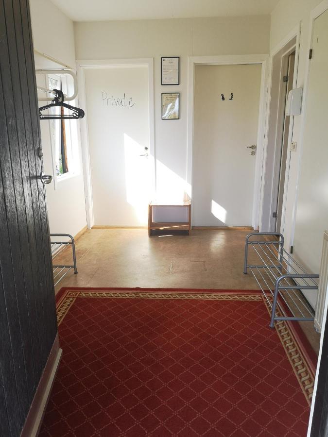 Nonsteinn Guesthouse Arnes  Exterior photo
